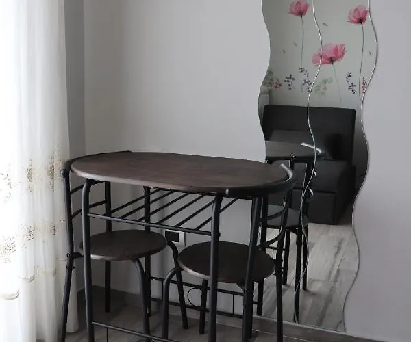 Francesco Fly Couette-café